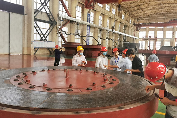 磨盤(pán)備件廠家