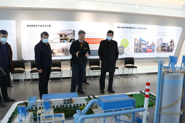 新鄉(xiāng)市人大常委會(huì)副主任職偉一行蒞臨長城公司調(diào)研 新鄉(xiāng)市人大常委會(huì)副主任職偉一行蒞臨長城公司調(diào)研