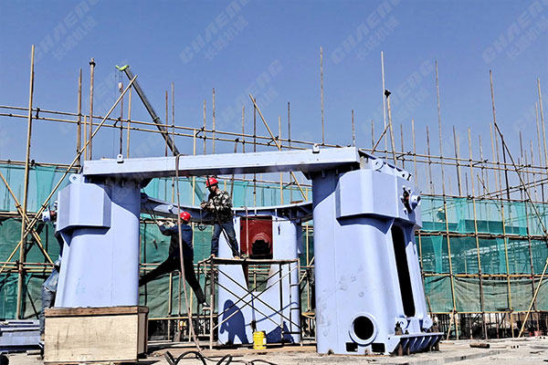 寧夏年產(chǎn)30萬噸礦渣立磨項(xiàng)目安裝現(xiàn)場 寧夏年產(chǎn)30萬噸礦渣立磨項(xiàng)目安裝現(xiàn)場