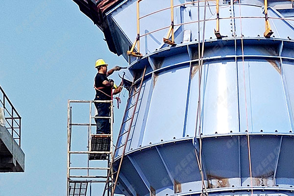 山東年產(chǎn)30萬噸礦粉線項(xiàng)目安裝現(xiàn)場 山東年產(chǎn)30萬噸礦粉線項(xiàng)目安裝現(xiàn)場