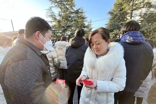 長(zhǎng)城機(jī)械發(fā)開工紅包